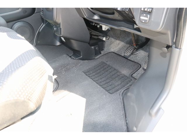 Daihatsu HIJET CARGO 2018-02 18199-20
