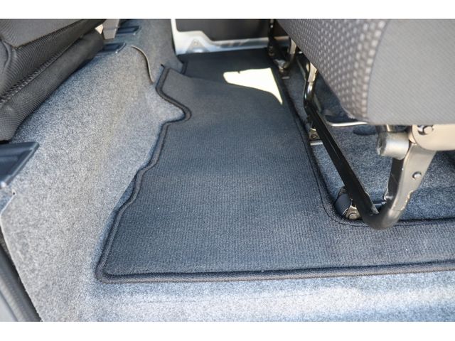Daihatsu HIJET CARGO 2018-02 18199-26