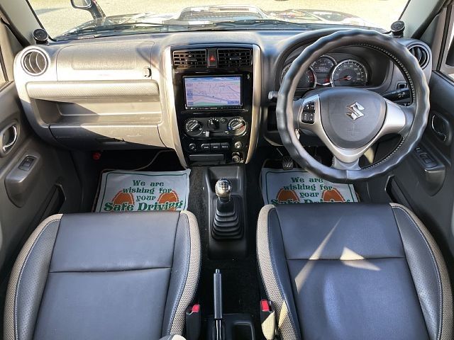Suzuki JIMNY 2017-08 181558-1