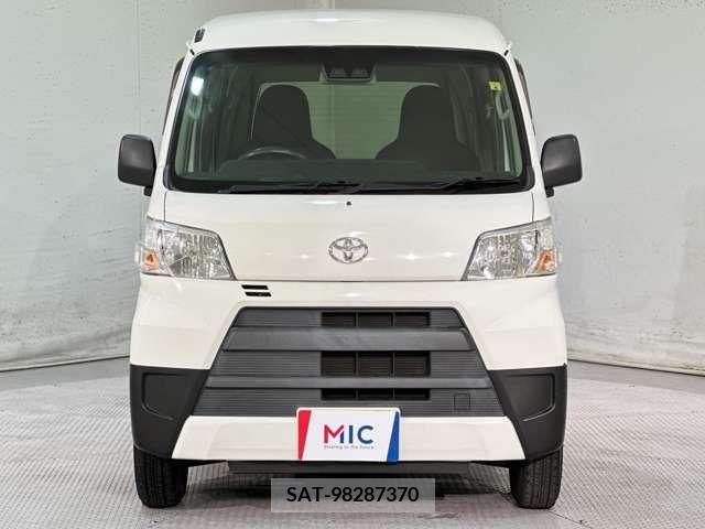 Toyota PIXIS VAN 2019-04 281445-6