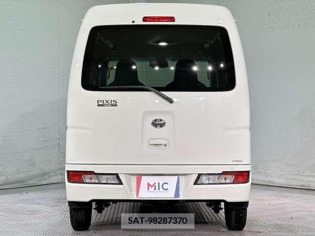 Toyota PIXIS VAN 2019-04 281445-9