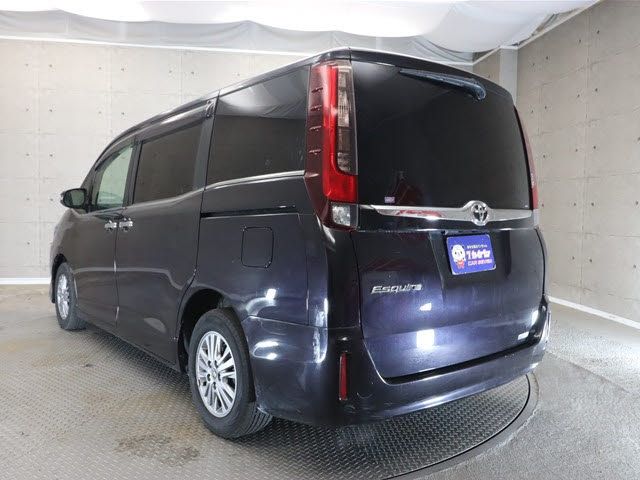 Toyota ESQUIRE 2014-12 15041-24