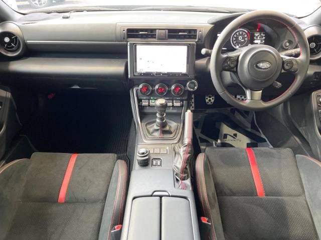 Subaru BRZ 2021-08 24178-1