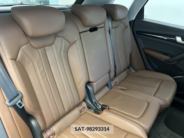 Audi Q5 2018-03 381394-14