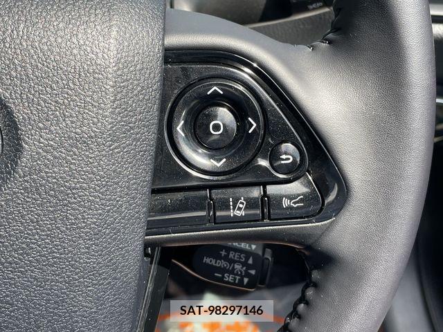 Toyota PRIUS 2021-05 298222-17