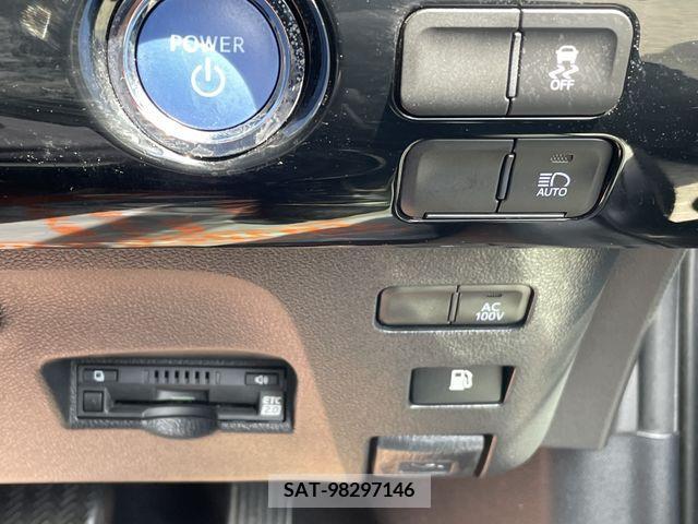 Toyota PRIUS 2021-05 298222-16