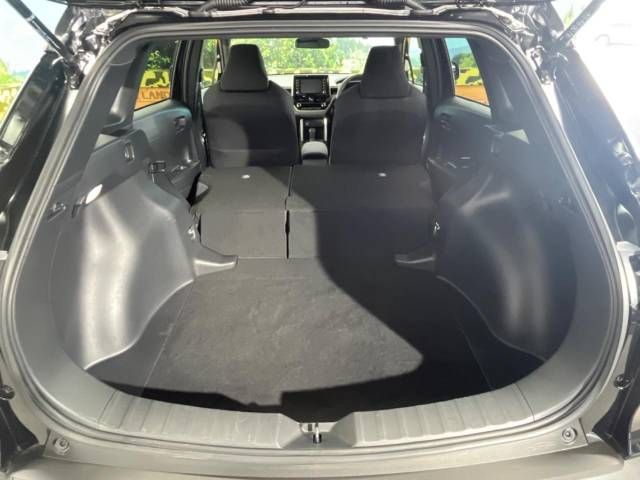 Toyota COROLLA CROSS 2023-05 183182-10