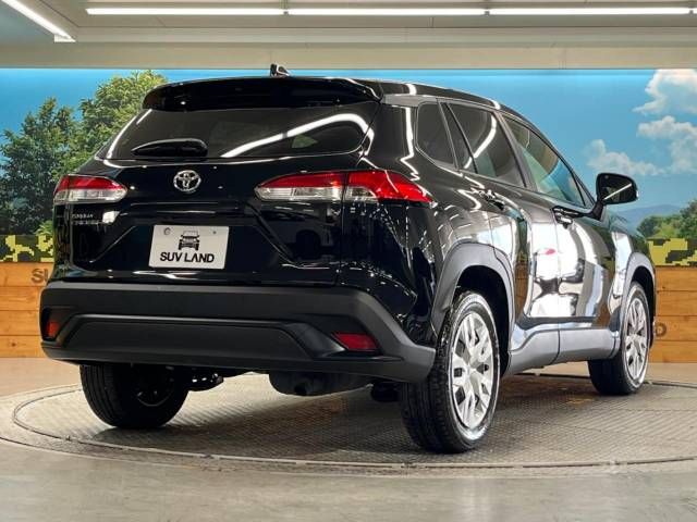 Toyota COROLLA CROSS 2023-05 183182-17