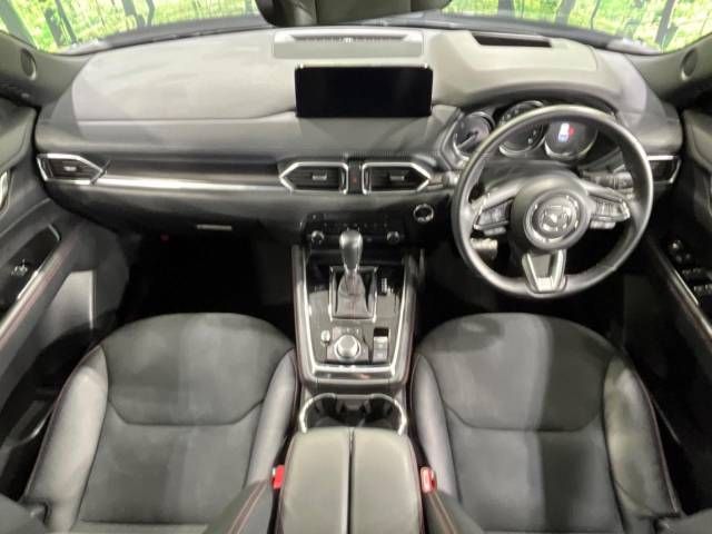 Mazda CX-8 2022-02 17728-1