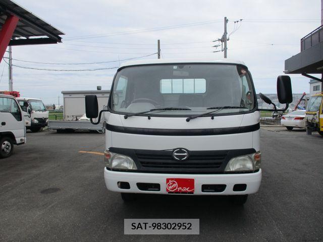 Hino DUTRO 2011-03 338669-3