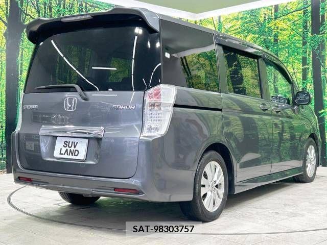Honda e 2010-04 246681-17
