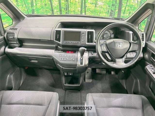 Honda e 2010-04 246681-1