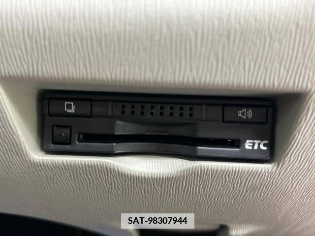 Toyota PASSO 2015-07 344043-5