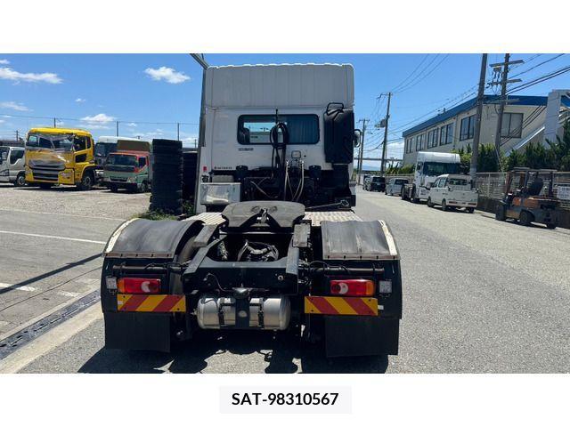 Nissan QUON 2020-12 283611-4