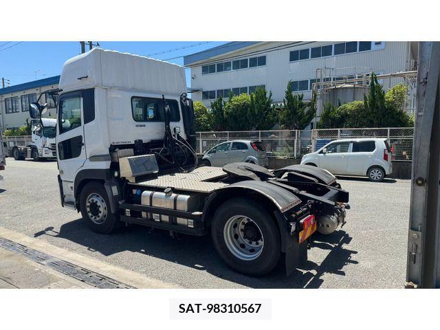 Nissan QUON 2020-12 283611-5