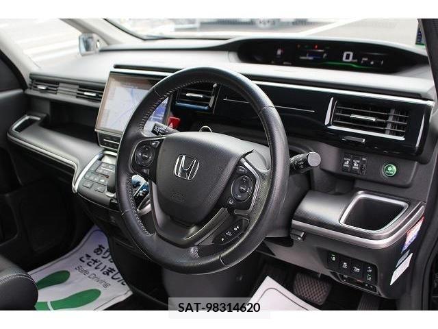 Honda e 2018-12 373099-13