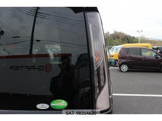 Honda e 2018-12 373099-11