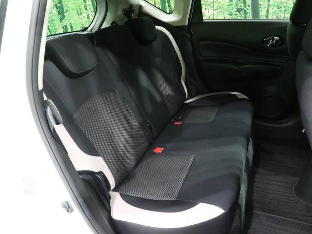 Nissan NOTE 2018-05 187812-9