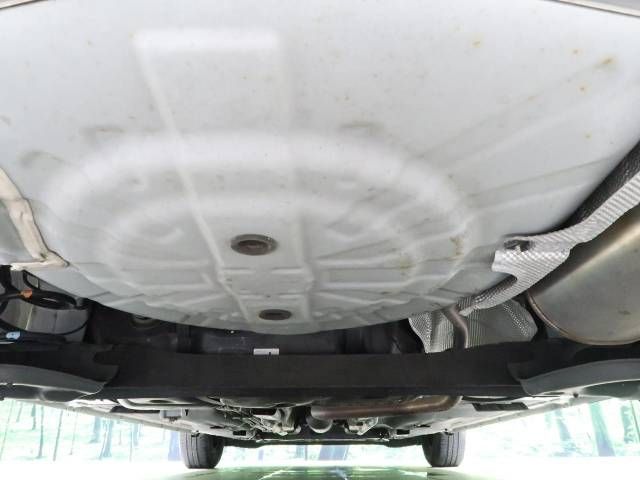 Nissan NOTE 2018-05 187812-19