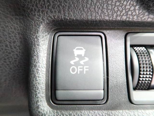 Nissan NOTE 2018-05 187812-7