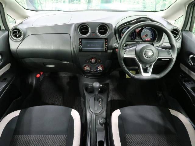 Nissan NOTE 2018-05 187812-1