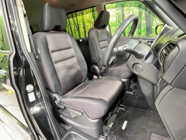 Nissan SERENA 2018-01 26402-8