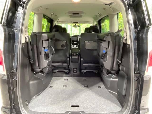 Nissan SERENA 2018-01 26402-11
