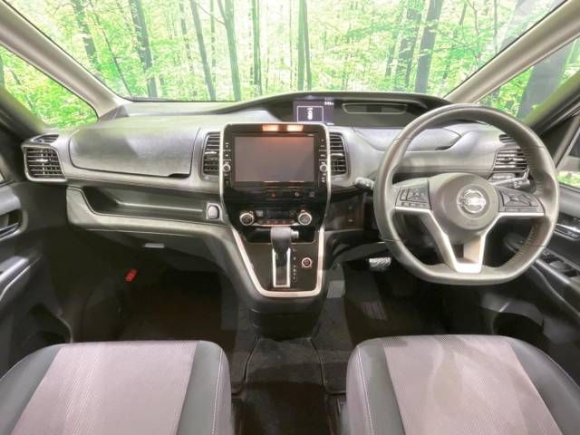 Nissan SERENA 2018-01 26402-1