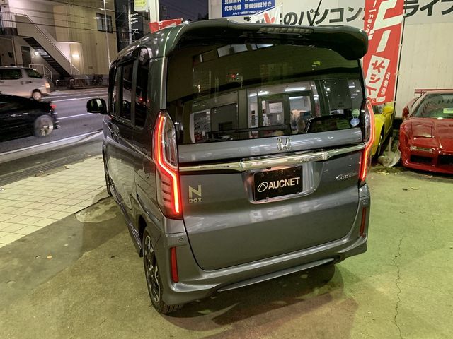 Honda N BOX CUSTOM 2018-07 24082-4