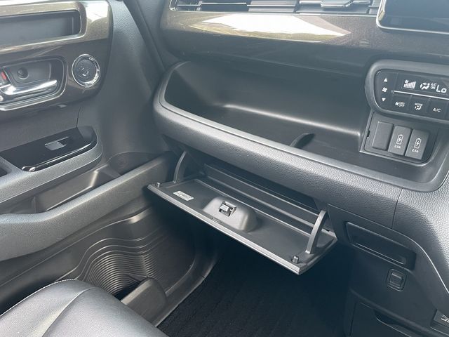 Honda N BOX CUSTOM 2018-07 24082-8