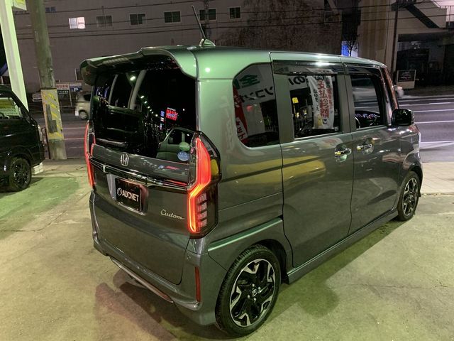 Honda N BOX CUSTOM 2018-07 24082-3