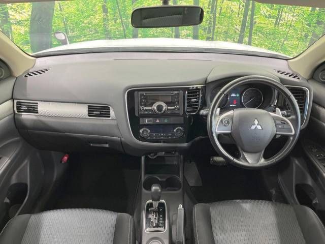 Mitsubishi OUTLANDER 2015-04 25343-1