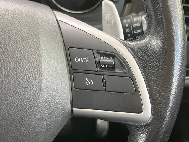 Mitsubishi OUTLANDER 2015-04 25343-3
