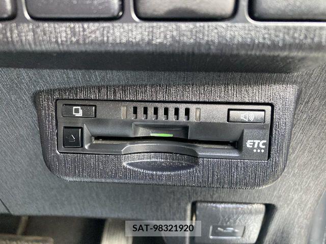 Toyota PRIUS ALPHA 2019-03 374325-14
