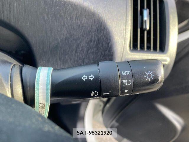 Toyota PRIUS ALPHA 2019-03 374325-12