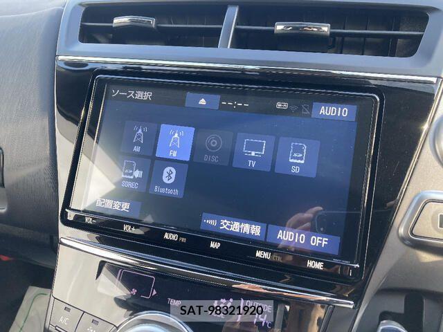 Toyota PRIUS ALPHA 2019-03 374325-3