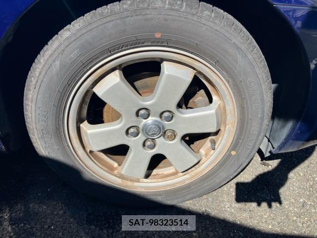 Toyota PRIUS 2004-01 393471-6