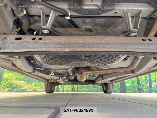 Daihatsu TAFT 2021-12 338960-19