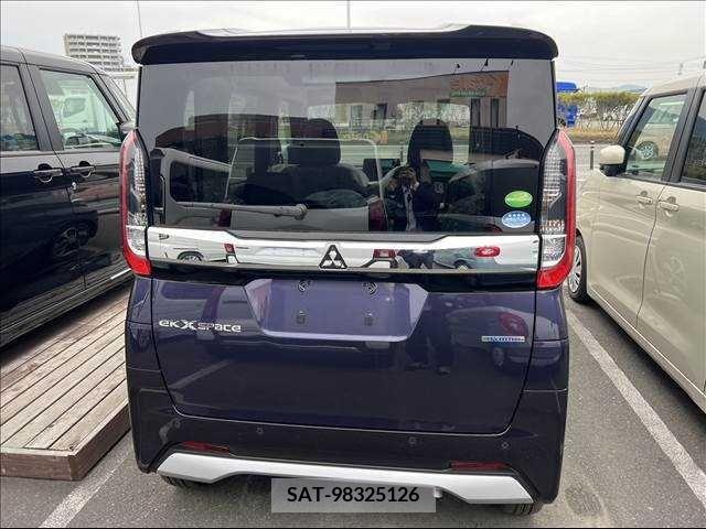 Mitsubishi EK X SPACE 2021-03 388032-8