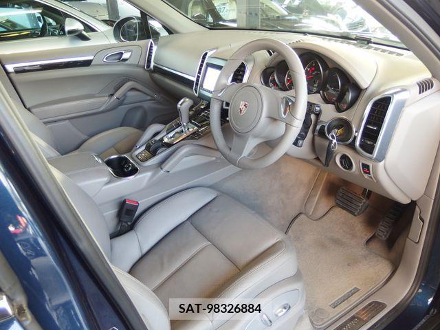 Porsche CAYENNE 2010-12 205382-12