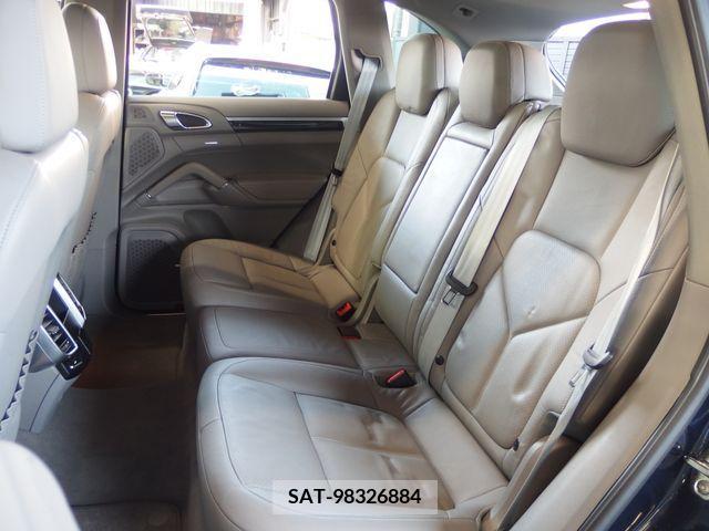 Porsche CAYENNE 2010-12 205382-16