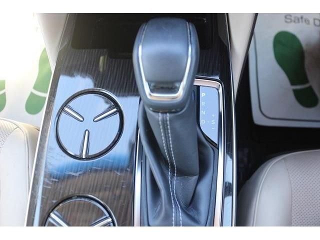 Toyota CROWN SEDAN 2018-07 24691-14