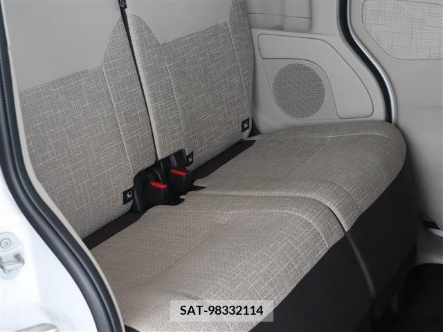 Nissan ROOX 2022-03 208848-12