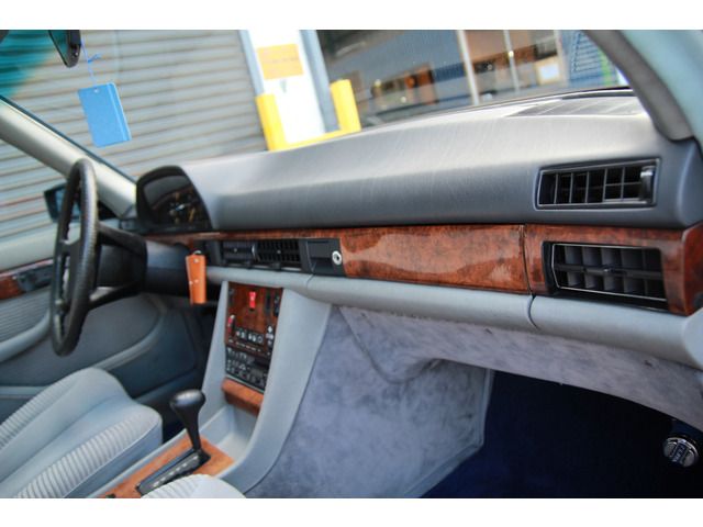 Mercedes Benz S-CLASS 1985-07 1502-1