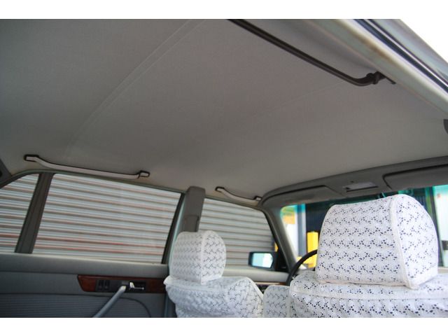 Mercedes Benz S-CLASS 1985-07 1502-12