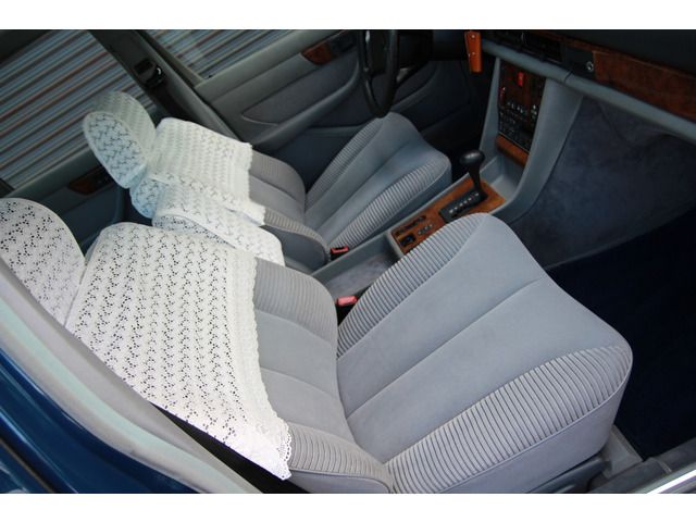 Mercedes Benz S-CLASS 1985-07 1502-7