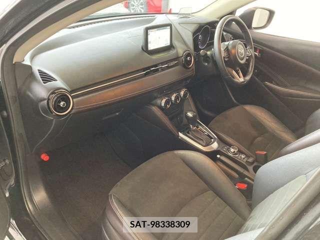 Mazda DEMIO 2016-11 328174-5