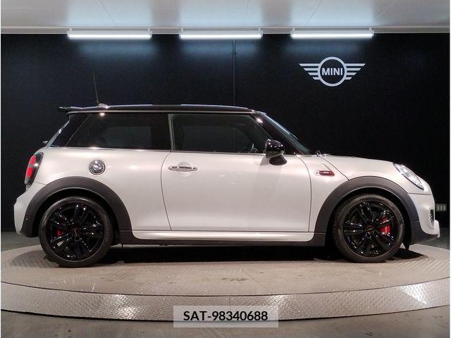 Bmw MINI 2018-02 221969-7