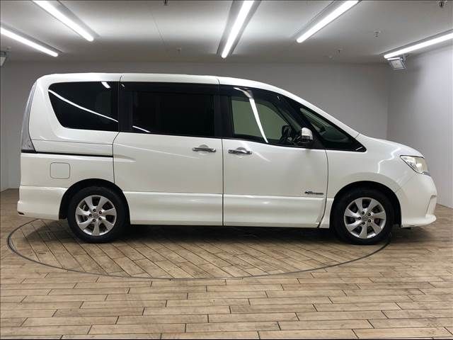 Nissan SERENA 2013-01 185040-14