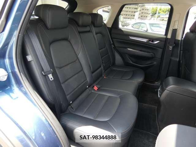 Mazda CX-5 2018-01 358579-25